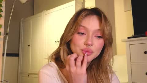 Snapshot of baby_adele chatting on 18, 2, 2025 bb adele online show from 18, 2, 2025