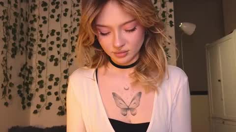 Snapshot of baby_adele chatting on 2, 3, 2025 bb adele online show from 2, 3, 2025