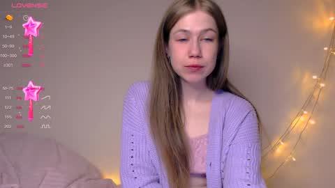 Snapshot of baby_girl_0001 chatting on 24, 1, 2025 Kira online show from 24, 1, 2025