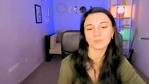 Snapshot of baby_hotte chatting on 11, 11, 2025 baby online show from 11, 11, 2025