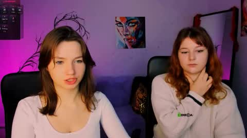 Snapshot of baby_hotte chatting on 18, 11, 2025 baby online show from 18, 11, 2025