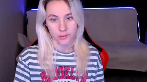 Snapshot of baby_kitte chatting on 8, 12, 2024 baby_kitte online show from 8, 12, 2024