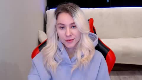 Snapshot of baby_kitte chatting on 10, 12, 2024 baby_kitte online show from 10, 12, 2024