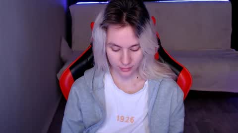 Snapshot of baby_kitte chatting on 14, 12, 2024 baby_kitte online show from 14, 12, 2024