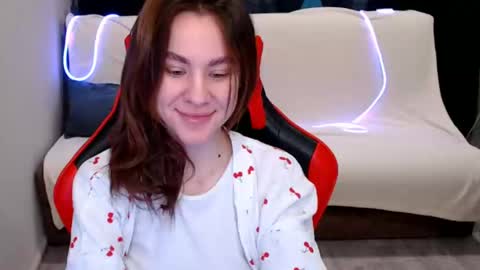 Snapshot of baby_kitte chatting on 1, 1, 2025 baby_kitte online show from 1, 1, 2025