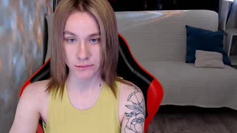 baby_kitte online show from 30, 11, 2025