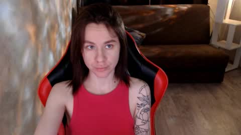 baby_kitte online show from 15, 12, 2025