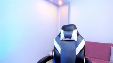 Snapshot of baby_lannie chatting on 11, 11, 2025 baby_lannie online show from 11, 11, 2025