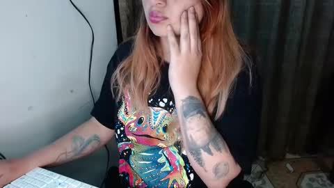 baby_lorenxs online show from 7, 10, 2025