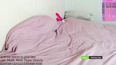 Hello guys Welcome in my room im Chloe online show from 5, 2, 2025