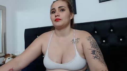 Daniella Soto online show from 5, 11, 2025