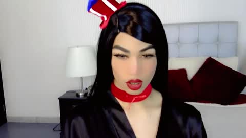 KENDALL online show from 15, 9, 2025