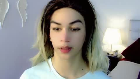 KENDALL online show from 1, 10, 2025