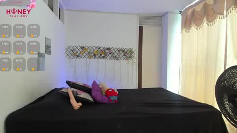     online show from 21, 2, 2025