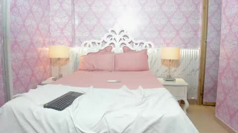 Snapshot of babyemily18_ chatting on 13, 4, 2026 Emily online show from 13, 4, 2026