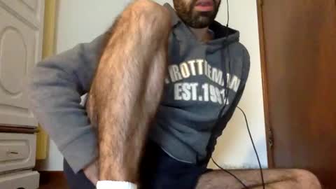 Tom A.    online show from 1, 2, 2025