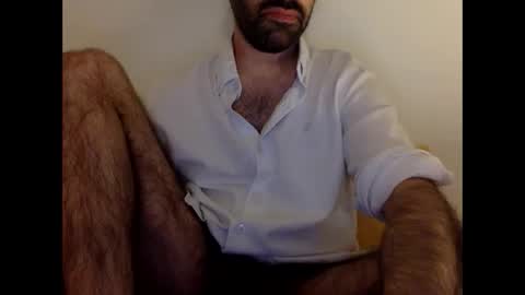 Tom A.    online show from 28, 10, 2025