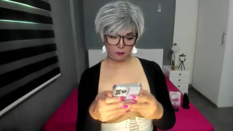 YOUR GODDESS BABYLONIA  online show from 25, 10, 2025