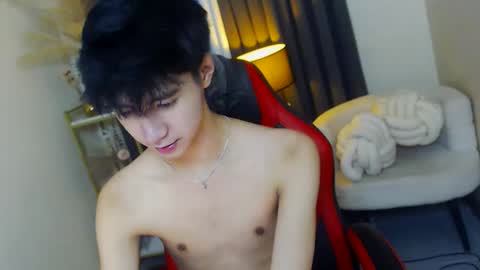 Snapshot of babymasterbater chatting on 29, 11, 2025 call me james online show from 29, 11, 2025