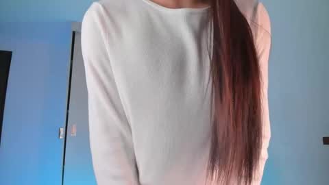    online show from 17, 10, 2025