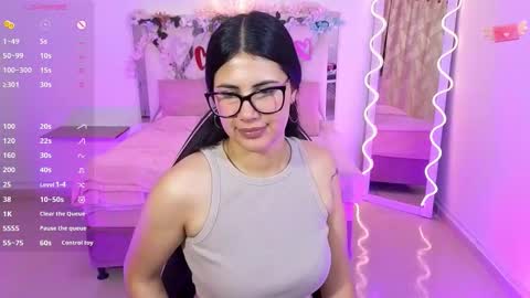  VENU  online show from 18, 9, 2025