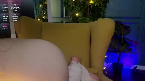 Snapshot of babyyli chatting on 7, 3, 2025 Chloe online show from 7, 3, 2025