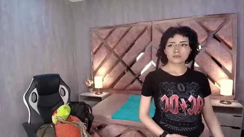 BABY RASTA DANN online show from 28, 11, 2025