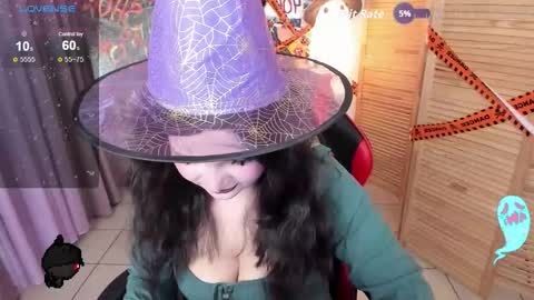 Snapshot of babyyulli chatting on 28, 10, 2025 babyyulli online show from 28, 10, 2025