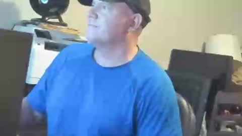 Snapshot of bad_boy4u2abuse chatting on 22, 9, 2025 bad_boy4u2abuse online show from 22, 9, 2025