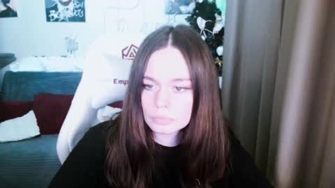 Snapshot of bad_girl009 chatting on 12, 12, 2024 Lin online show from 12, 12, 2024