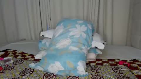 baddie_caramell online show from 24, 9, 2025