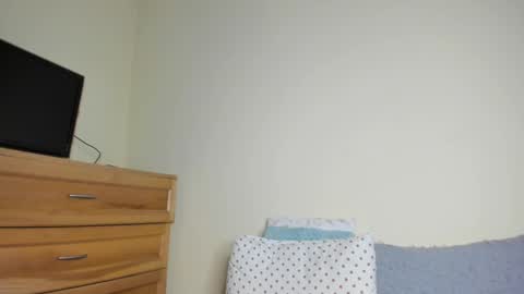 Name online show from 24, 1, 2025