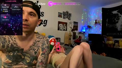 Couple of Bad Rabbits online show from 16, 12, 2024