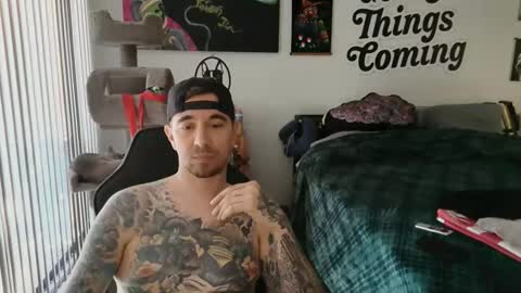 Couple of Bad Rabbits online show from 8, 2, 2026