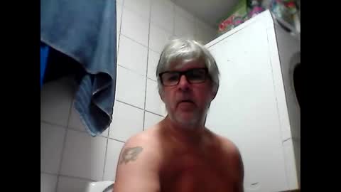 Snapshot of baggelina75 chatting on 5, 3, 2025 baggelina75 online show from 5, 3, 2025