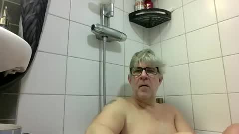 Snapshot of baggelina75 chatting on 22, 2, 2026 baggelina75 online show from 22, 2, 2026