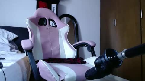 Snapshot of bailarina_atrevida chatting on 6, 10, 2025 sandra online show from 6, 10, 2025
