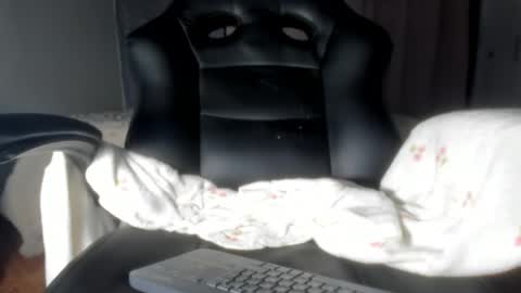 IM BAILEY online show from 16, 12, 2025