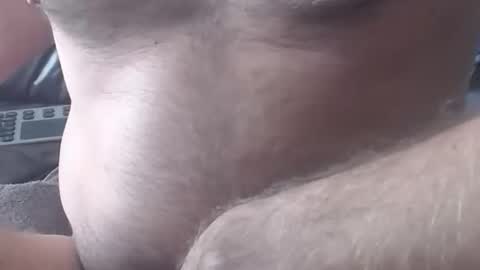 Snapshot of baker305 chatting on 28, 11, 2025 baker305 online show from 28, 11, 2025