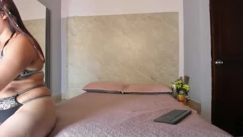 Pilar  online show from 7, 2, 2026