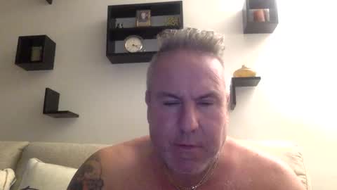 banana5289 online show from 4, 12, 2024