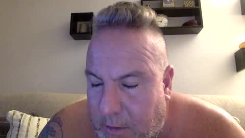 banana5289 online show from 10, 12, 2024