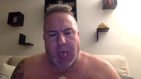 banana5289 online show from 18, 12, 2024