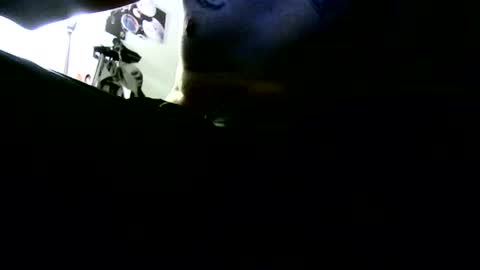 Snapshot of banginondadrumsalldaylong chatting on 18, 10, 2025 banginondadrumsalldaylong online show from 18, 10, 2025