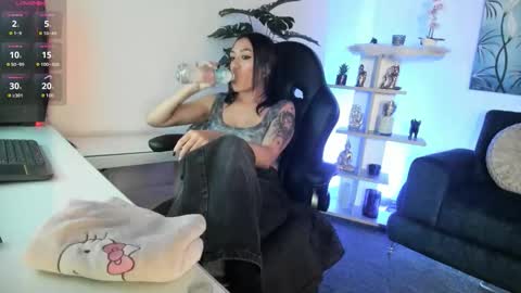 Gabi  online show from 18, 10, 2025