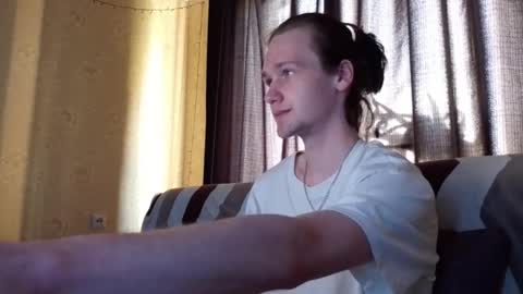  VAN  online show from 14, 9, 2025