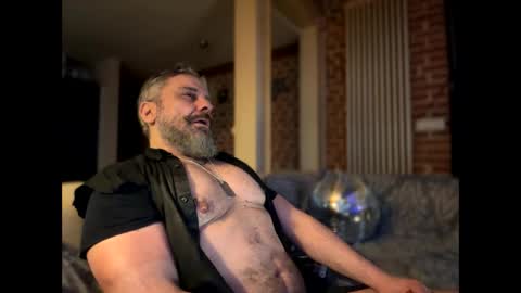 Snapshot of barba71 chatting on 13, 2, 2025 Military man 69 online show from 13, 2, 2025