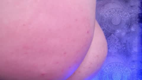 Snapshot of barbara_dennis chatting on 10, 9, 2025 barbara_dennis online show from 10, 9, 2025