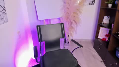 Barbara  online show from 19, 9, 2025