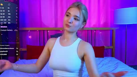 Snapshot of barbarafinch chatting on 11, 3, 2026 Barbara online show from 11, 3, 2026